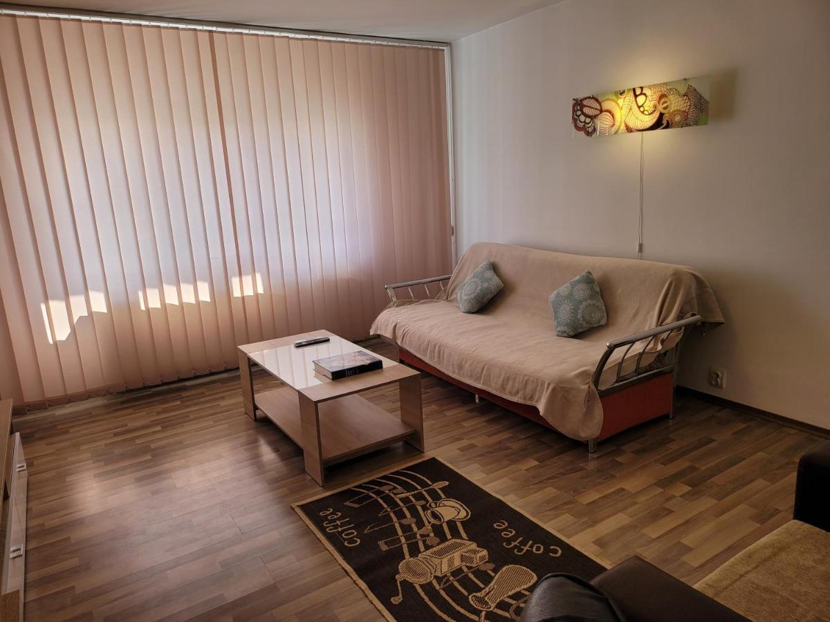 Quiet, Relaxing, Family Friendly Apartment Bucharest Luaran gambar
