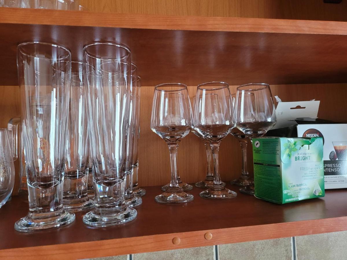 Quiet, Relaxing, Family Friendly Apartment Bucharest Luaran gambar